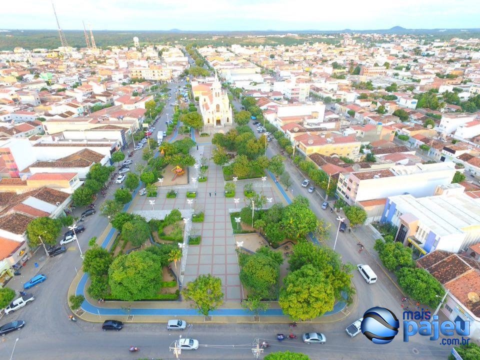 Homem detido acusado de assédio sexual na praça de Afogados