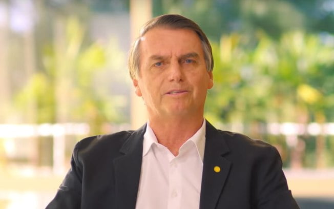 Programa Bolsonaro critica PT e mostra família, confira vídeo