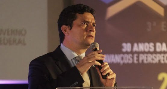 Moro aceita ser ministro da Justiça no governo Bolsonaro