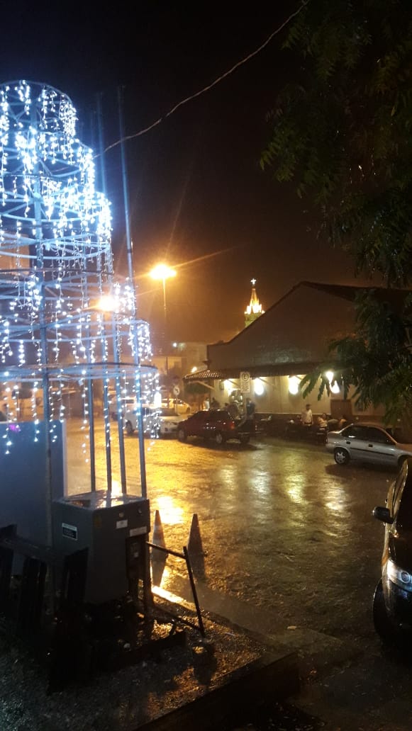 Noite de chuva boa em Afogados da Ingazeira, Iguaracy e Carnaíba