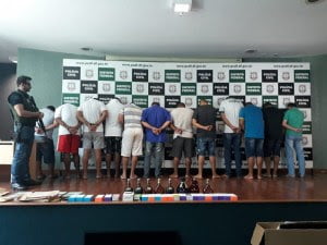Celulares aduterados em Brasília eram enviados para Afogados da Ingazeira, diz Polícia. Confira vídeo