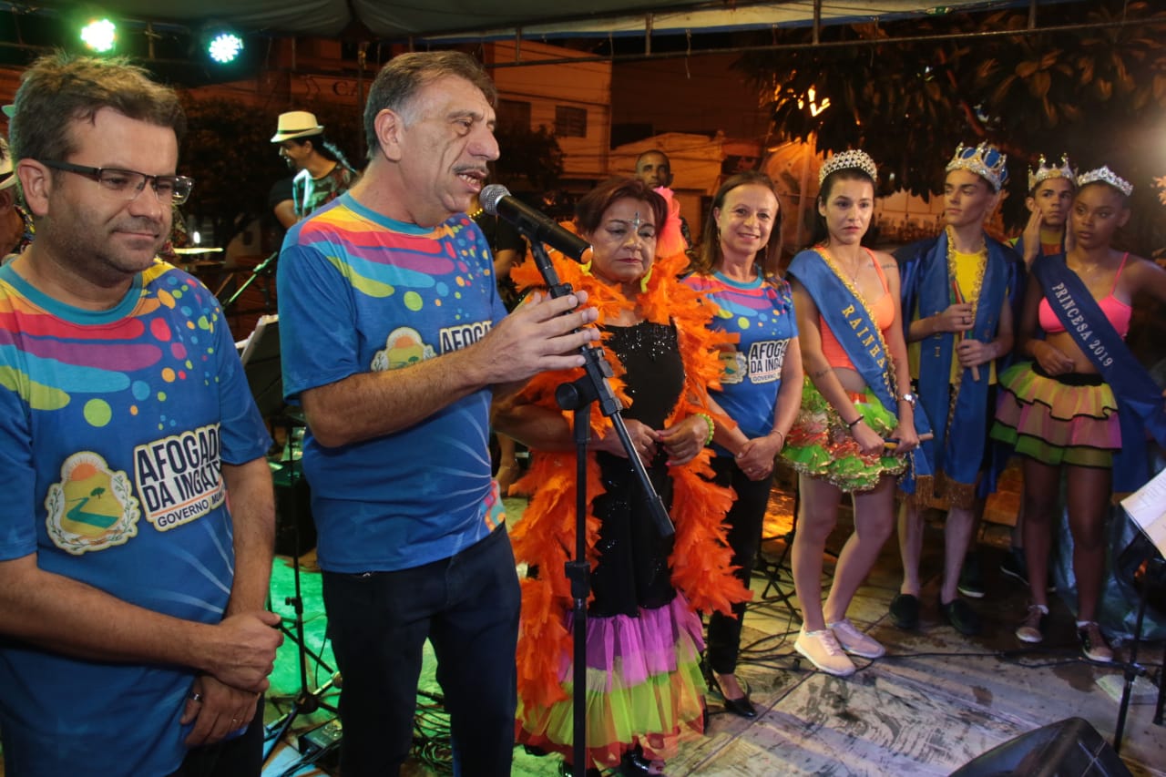 Prefeito José Patriota abriu oficialmente o carnaval de Afogados