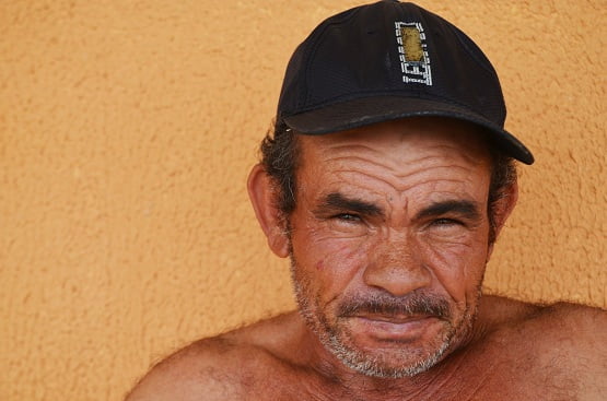 Agricultor retirado de terras para transposição sofre sem água na PB: ‘Prometeram Deus e o mundo’