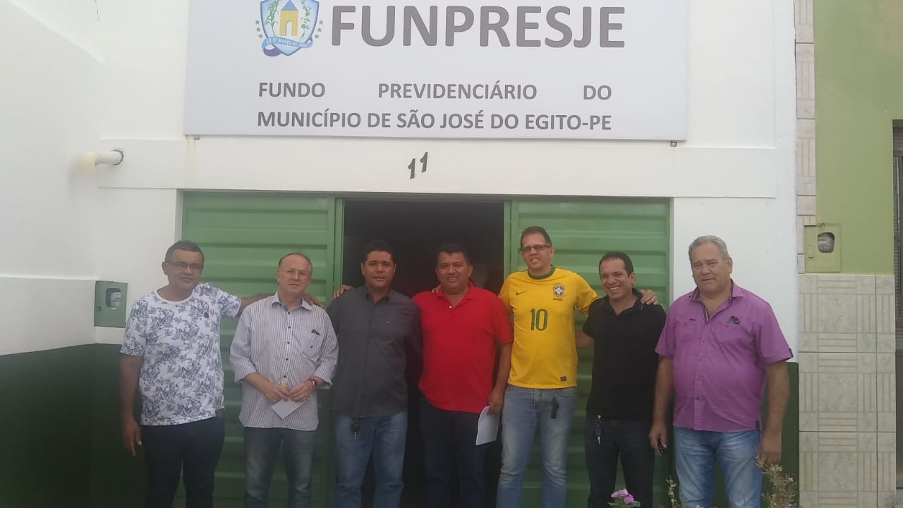 SJE: vereadores visitam FUNPRESJE e acusam secretário de faltar com a verdade em ofício