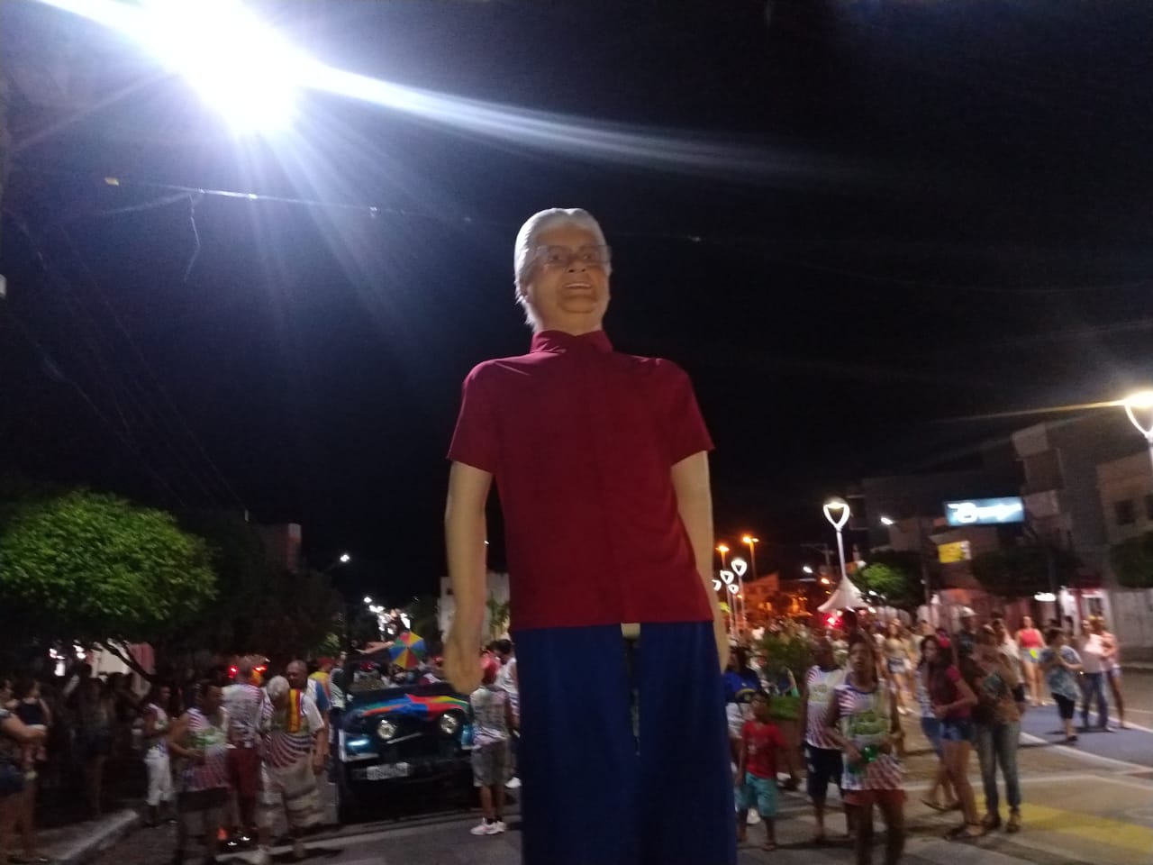 Coluna O Linguarudo: teve polêmica e estratégias políticas até no carnaval, confira os destaques