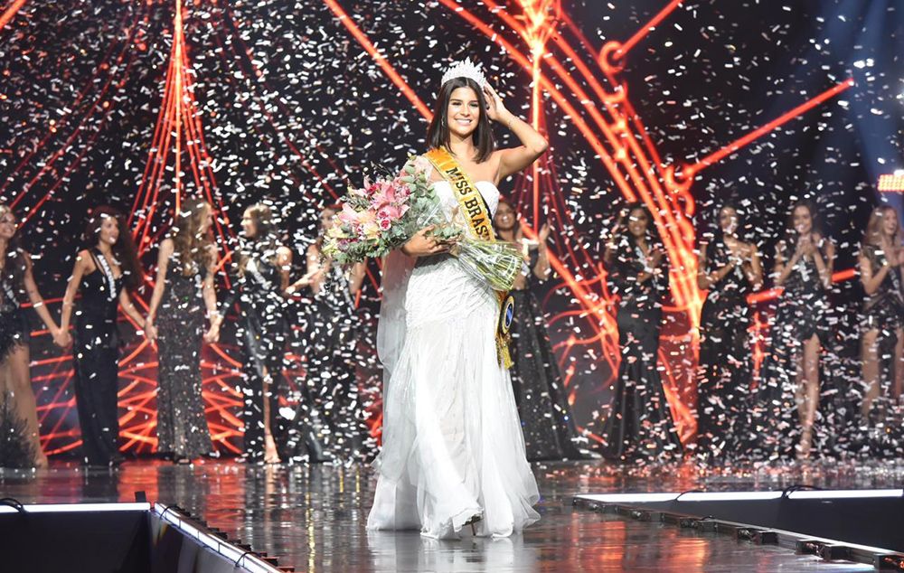 Candidata de Minas Gerais é eleita a Miss Brasil 2019