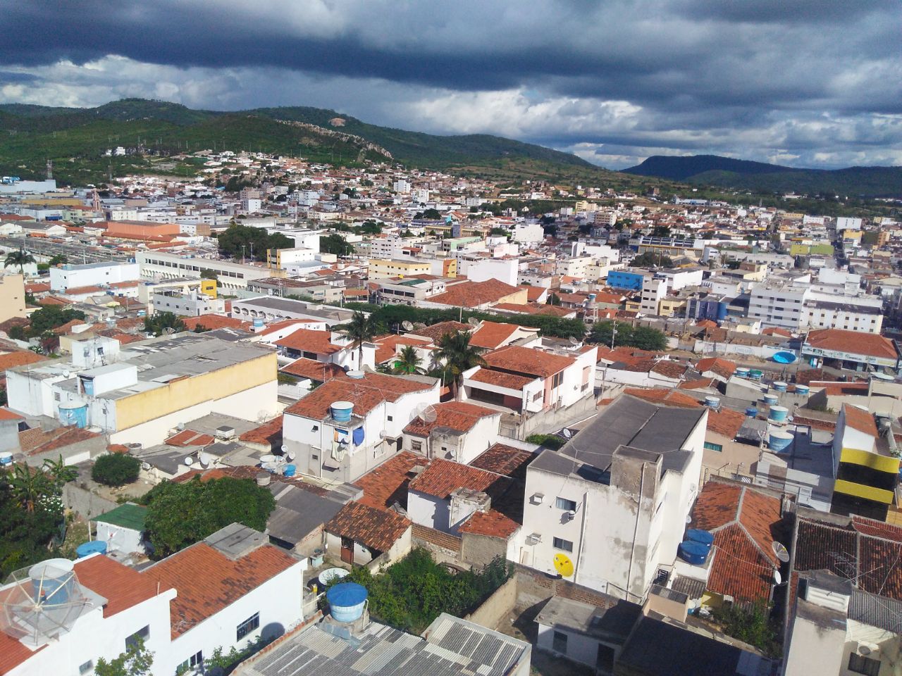 Corpo encontrado no Centro de Arcoverde