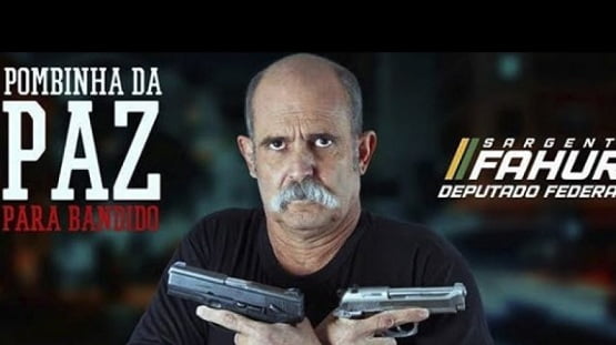 ‘Bandido bom é bandido no colo do capiroto’, dispara deputado em discurso no plenário