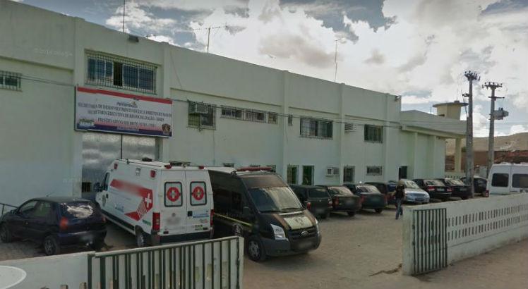 Mulher de 63 anos tenta adentrar cadeia de Arcoverde com drogas no órgão genital