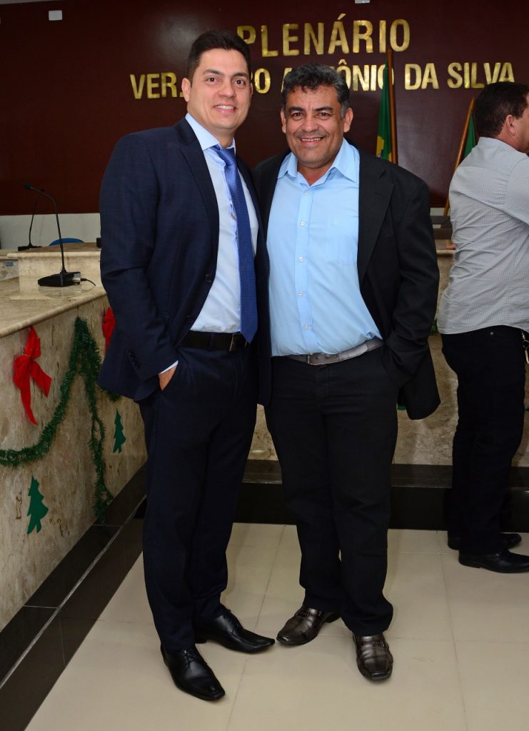 Presidente da Câmara de Santa Terezinha, Dr. Júnior, confirma ser pré-candidato a vice de Delson Lustosa