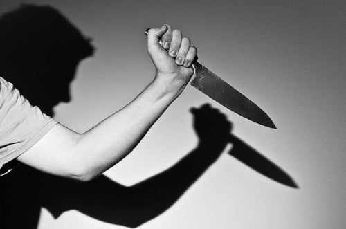 Mulher é agredida com golpe de faca em Serra Talhada