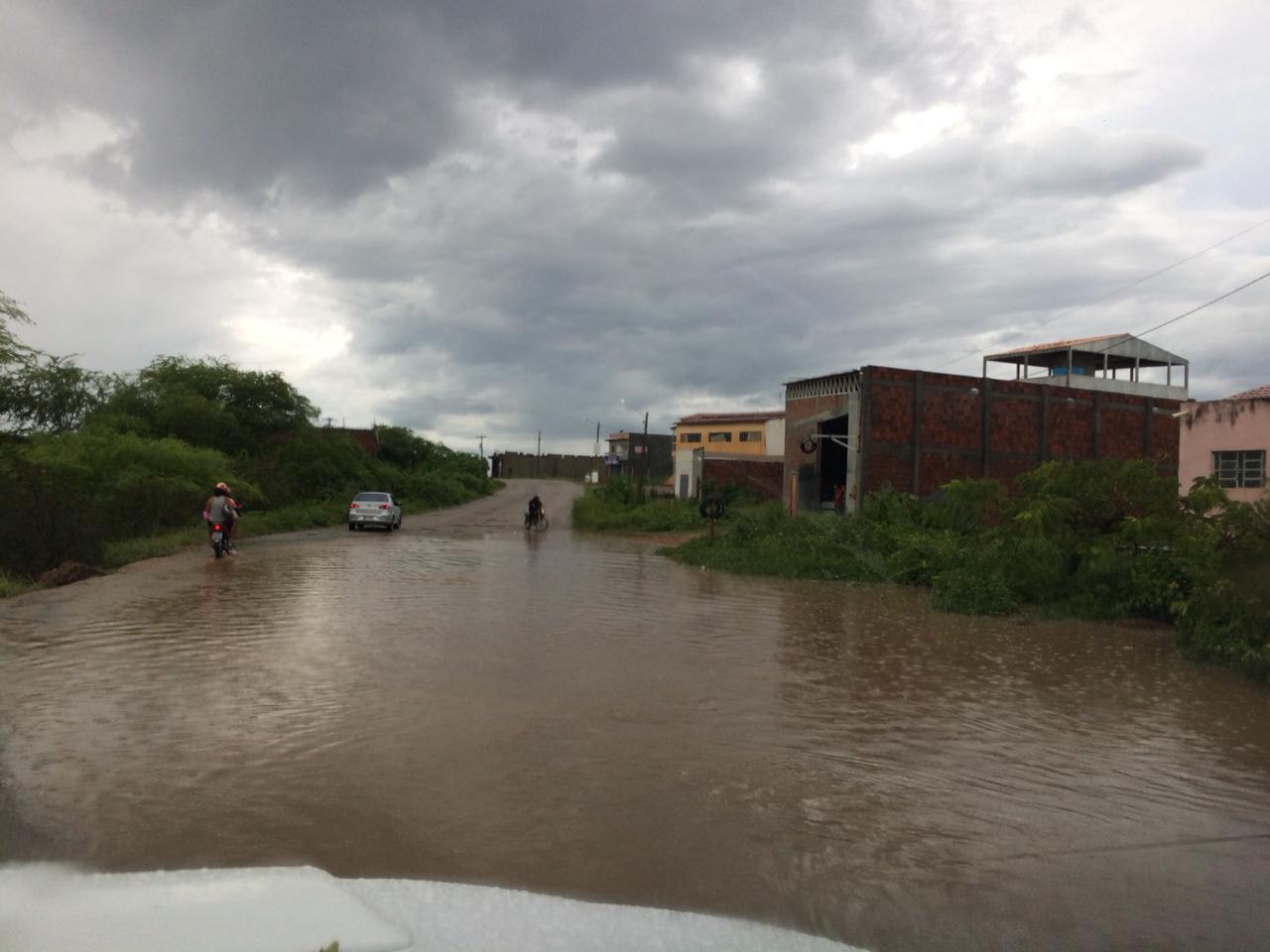 Chuva torrencial atinge Tabira