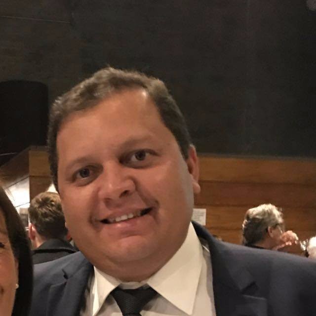 Empresário comemora sucesso da Faculdade Vale do Pajeú, anuncia vestibular para o meio do ano e reafirma desistência de candidatura