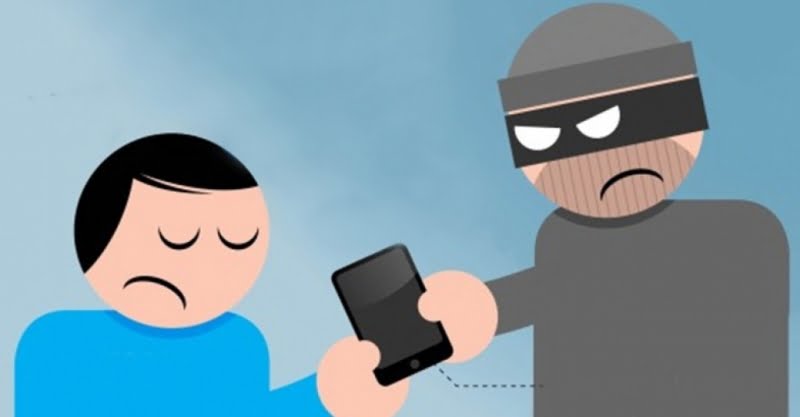 Celular roubado no Centro de Afogados