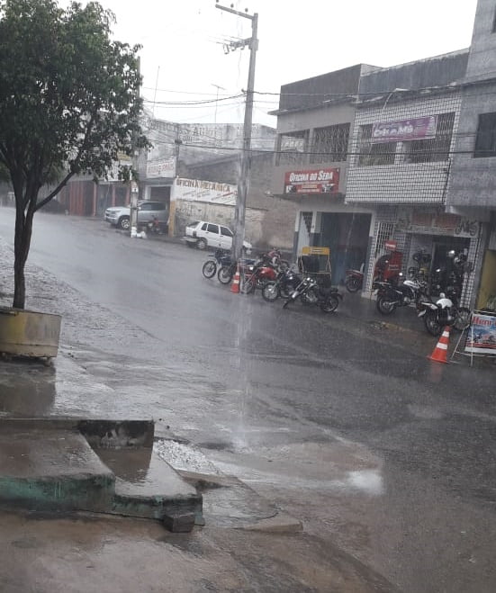 Depois de 31 dias a chuva voltou a cair no Pajeú