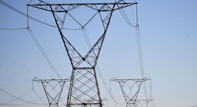 Governo quer deixar concessionária cobrar tarifa em dólar