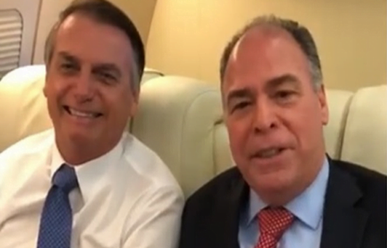 Bolsonaro convoca reunião para avaliar operação da PF contra Fernando Bezerra Coelho