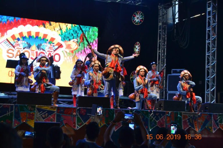 Grupo Cabras de Lampião se apresenta no Festival Internacional de Folclore no México