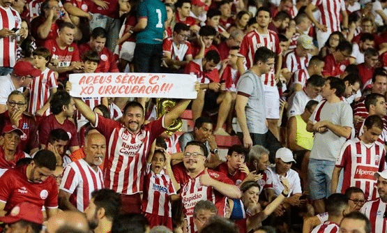 Nos pênaltis, Náutico consegue o acesso à Série B