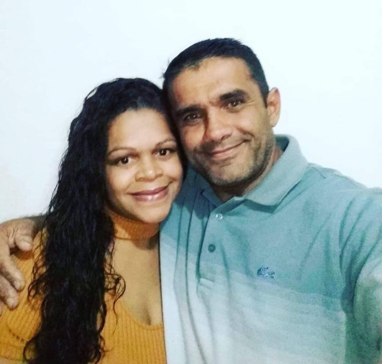 Pastor natural de Itapetim e esposa morrem em acidente