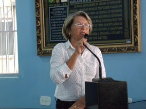 Vereadores questionam alto valor de aluguel do carro do gabinete do prefeito em Solidão