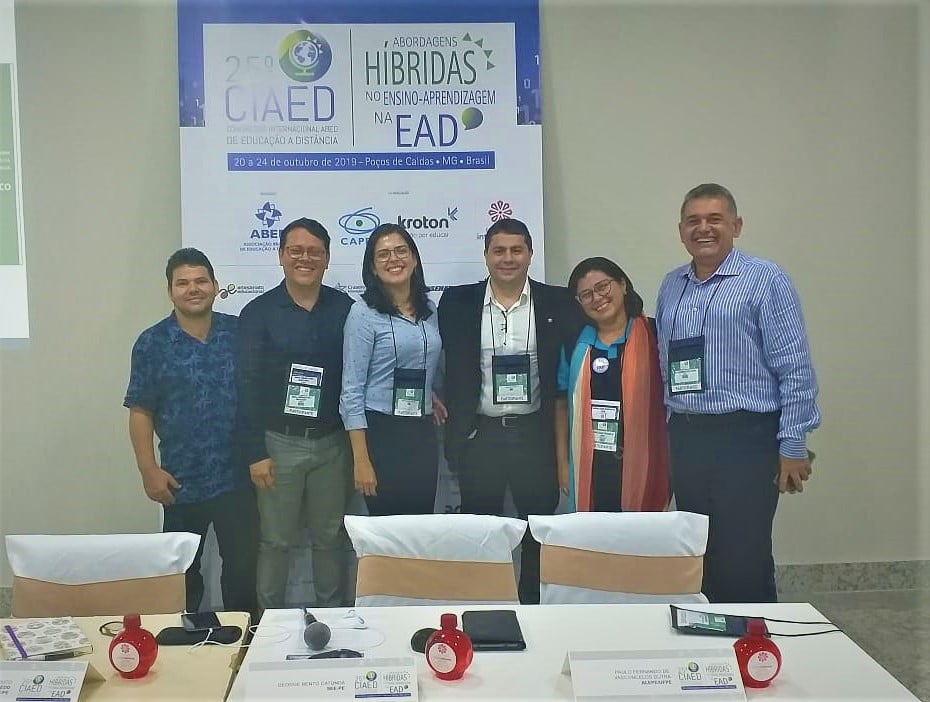 Deputado pernambucano discute Educação a Distância em congresso internacional