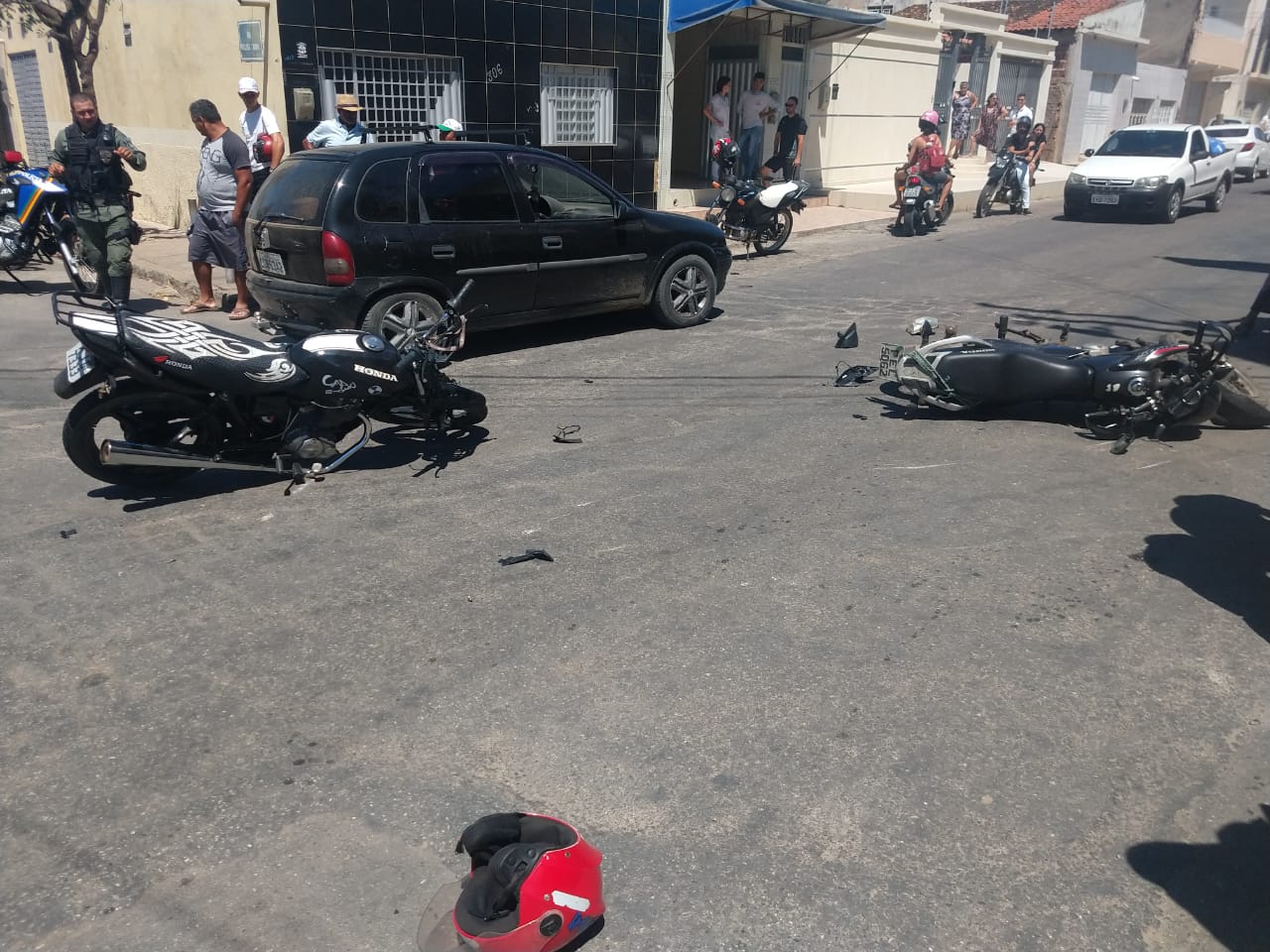 TV + Pajeú: acidente envolvendo três veículos no Centro de Afogados