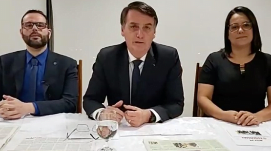 Bolsonaro impõe condição para nova concessão da Globo: ‘Pague tudo o que deve’