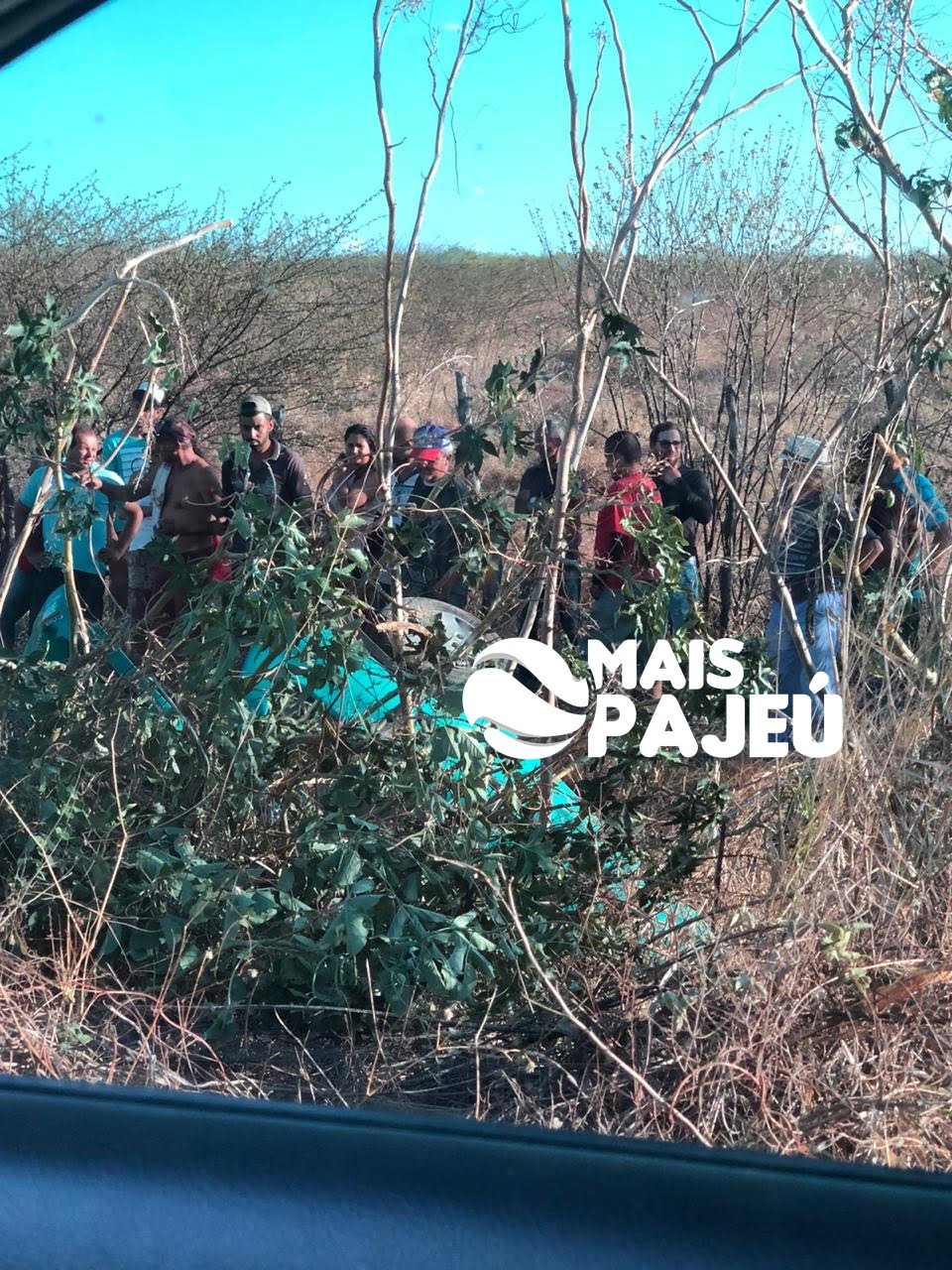 Egipcienses sofrem acidente na PE-320, em Tabira