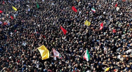 Confusão no funeral de Soleimani deixa mais de 30 mortos no Irã