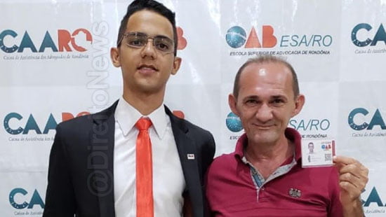 Filho de Gari se torna advogado