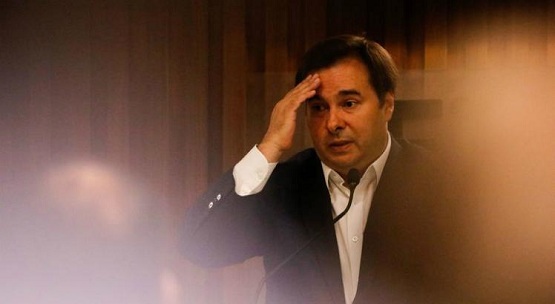 Rodrigo Maia gastou R$ 13,85 milhões em viagens pagas por você