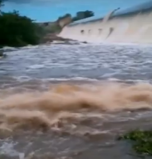 TV + Pajeú: Comportas da Barragem de Brotas são abertas