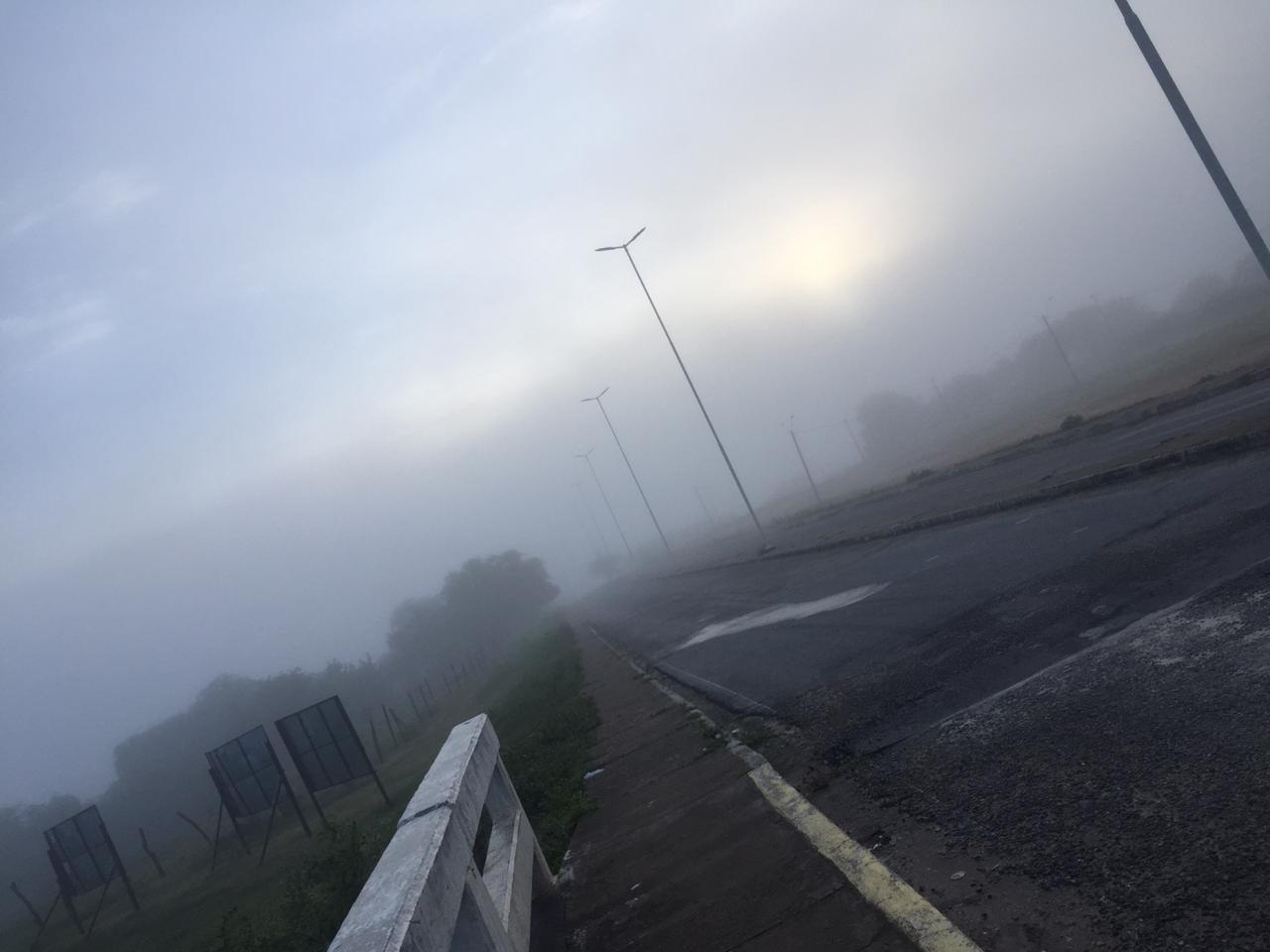 Afogados amanhece sobre forte nevoeiro, confira fotos e vídeos