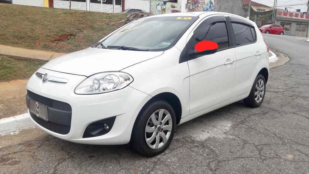 Homens armados com metralhadoras roubam veículo de ex-conselheira tutelar de Tuparetama