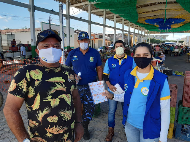 Saúde de Tuparetama distribui máscaras, organiza filas em lotéricas e ordena fluxo em feira livre