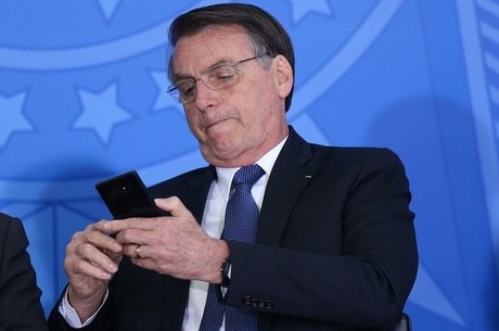 Planalto: É ‘inacreditável’ pedido para apreender celular de Bolsonaro