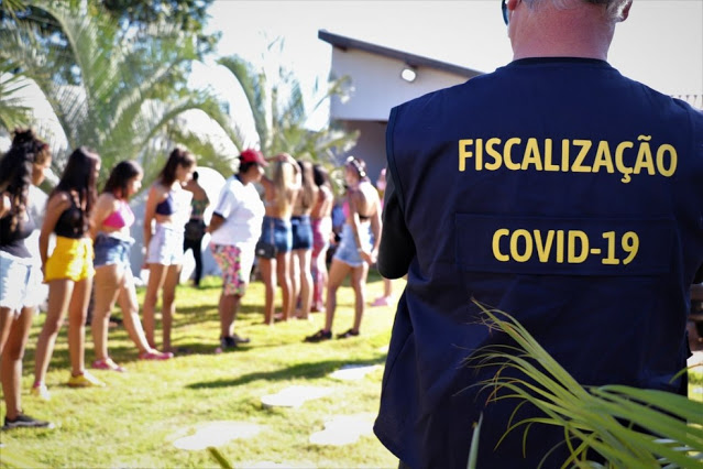 17 pessoas conduzidas a delegacia, sendo 2 por bar aberto em Afogados e 15 por aglomeração na Barragem do Rosário