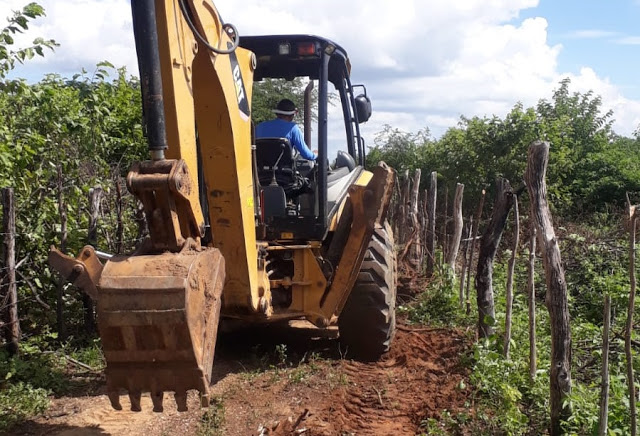 Estradas rurais de Tuparetama recebem melhorias