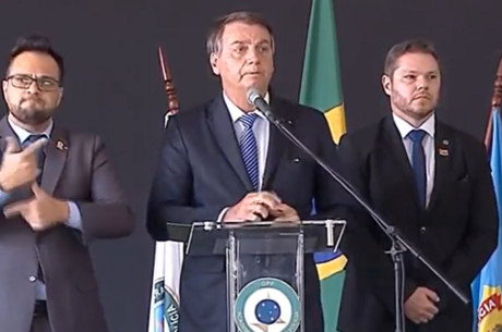 Bolsonaro diz que atual ministro da Justiça é ‘muito melhor’ que Moro
