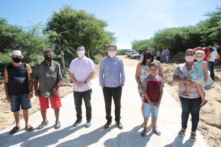 Em Afogados, passagens molhadas foram inauguradas neste domingo pela Prefeitura