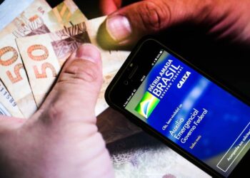 Auxílio emergencial: pagamento é liberado para novos grupos; veja quem recebe