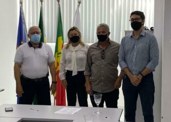 TABIRA: Prefeita Nicinha Melo esteve na CODEVASF