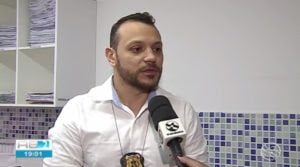 PE suspeito de matar delegado é morto dentro de ambulância