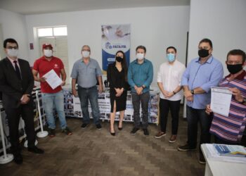 AFOGADOS: Prefeitura lança Programa Facilita, reunindo os serviços para os empreendedores em um só lugar