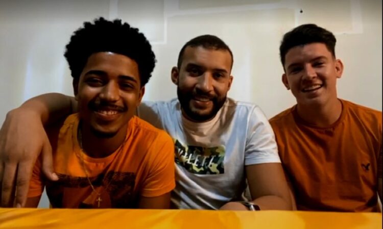 Sertanejos de Salgueiro, criadores do hit dancinha do brega, curtem sucesso na internet