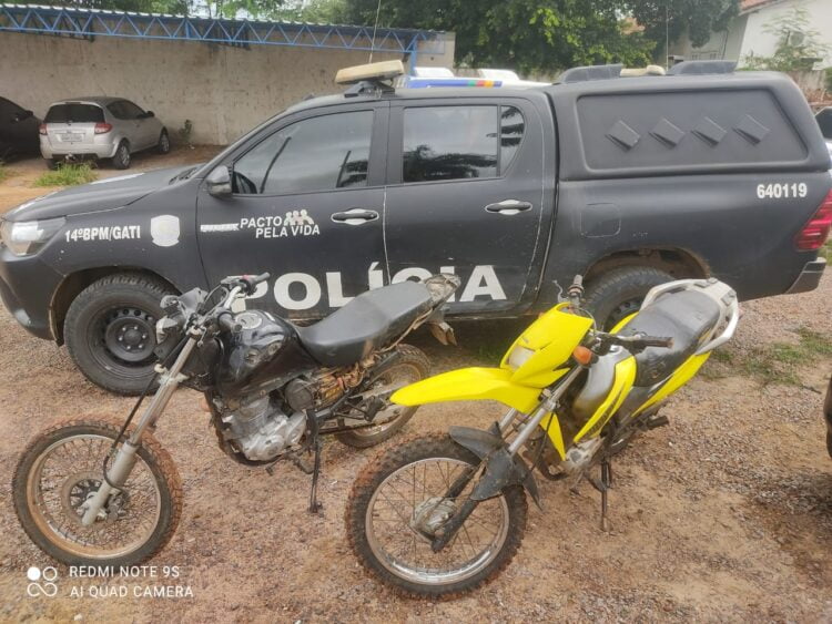 Policial: veículo roubado em Caruaru é recuperado em Serra Talhada e disparo e porte ilegal de arma de fogo em Flores