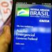 Nascidos em maio podem sacar auxílio a partir desta quinta (6)