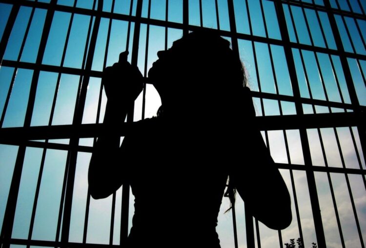 Mulher é vítima de agressão e cárcere privado, em Afogados