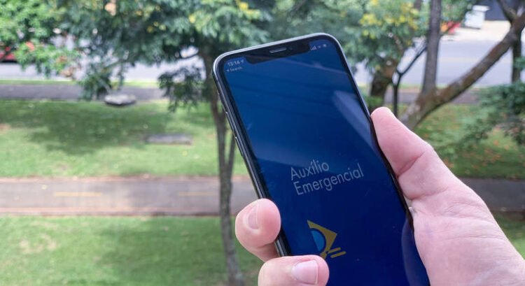 Caixa deposita 2ª parcela do auxílio para aniversariantes de novembro